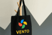 black tote bag